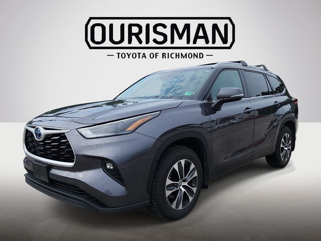 Used 2022 Toyota Highlander Hybrid XLE SUV
