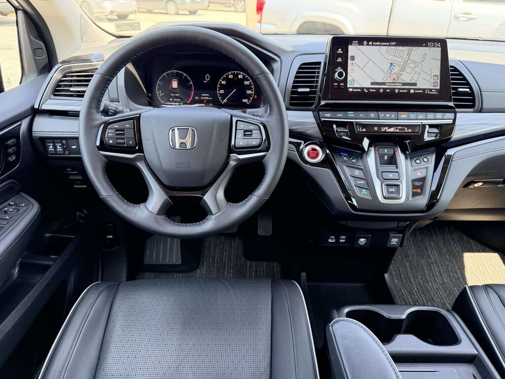 Used 2025 Honda Odyssey Elite Minivan/Van