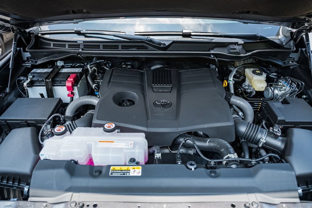 2026 Toyota Tundra Limited - Photo 18