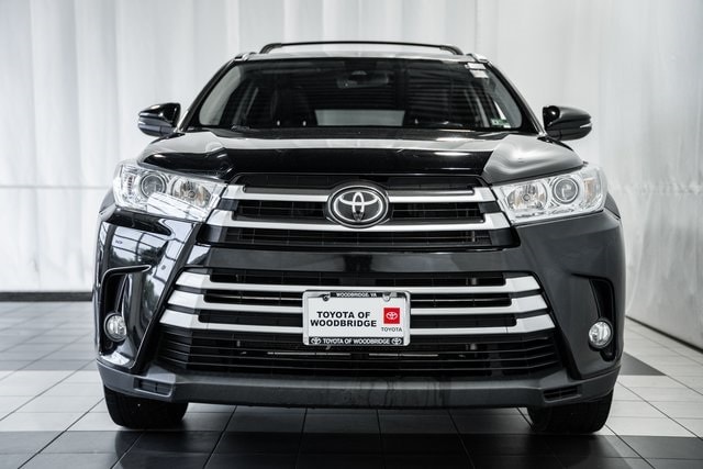 Used 2018 Toyota Highlander XLE with VIN 5TDKZRFH2JS541291 for sale in Woodbridge, VA