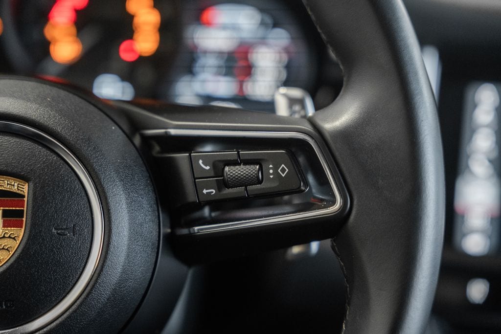 2022 Porsche Macan Base - Photo 25