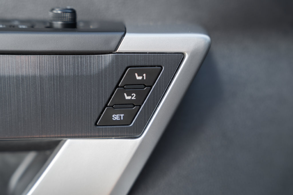 2024 Toyota Tundra Platinum - Photo 43