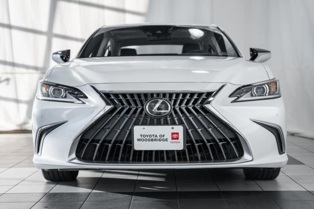Used 2023 Lexus ES 300h Luxury Sedan
