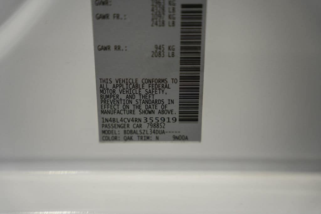 2024 Nissan Altima SR - Photo 36