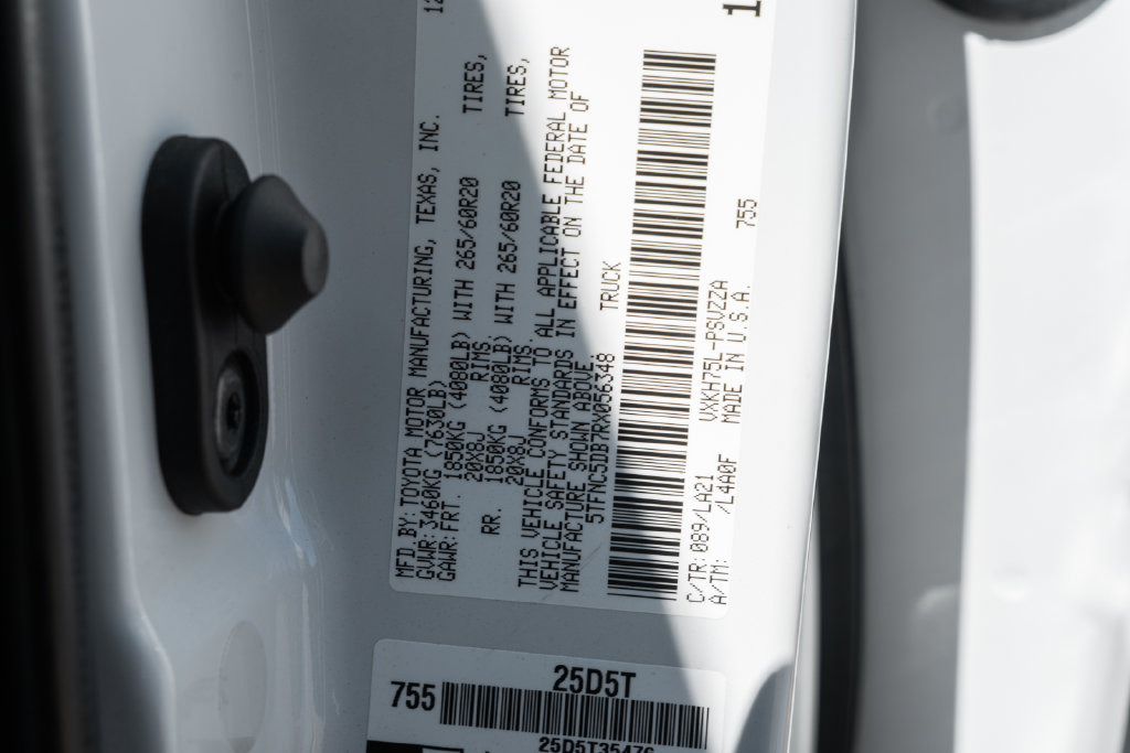 2024 Toyota Tundra Platinum - Photo 44