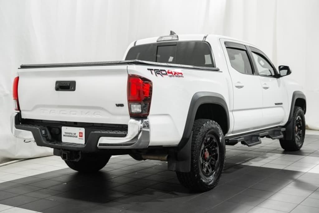 Used 2018 Toyota Tacoma TRD Off-Road Truck