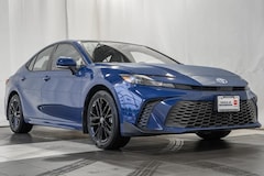 2025 Toyota Camry SE Sedan