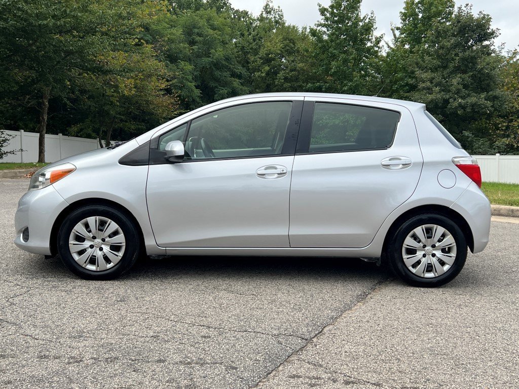 Used 2013 Toyota Yaris LE with VIN JTDKTUD32DD557714 for sale in Woodbridge, VA