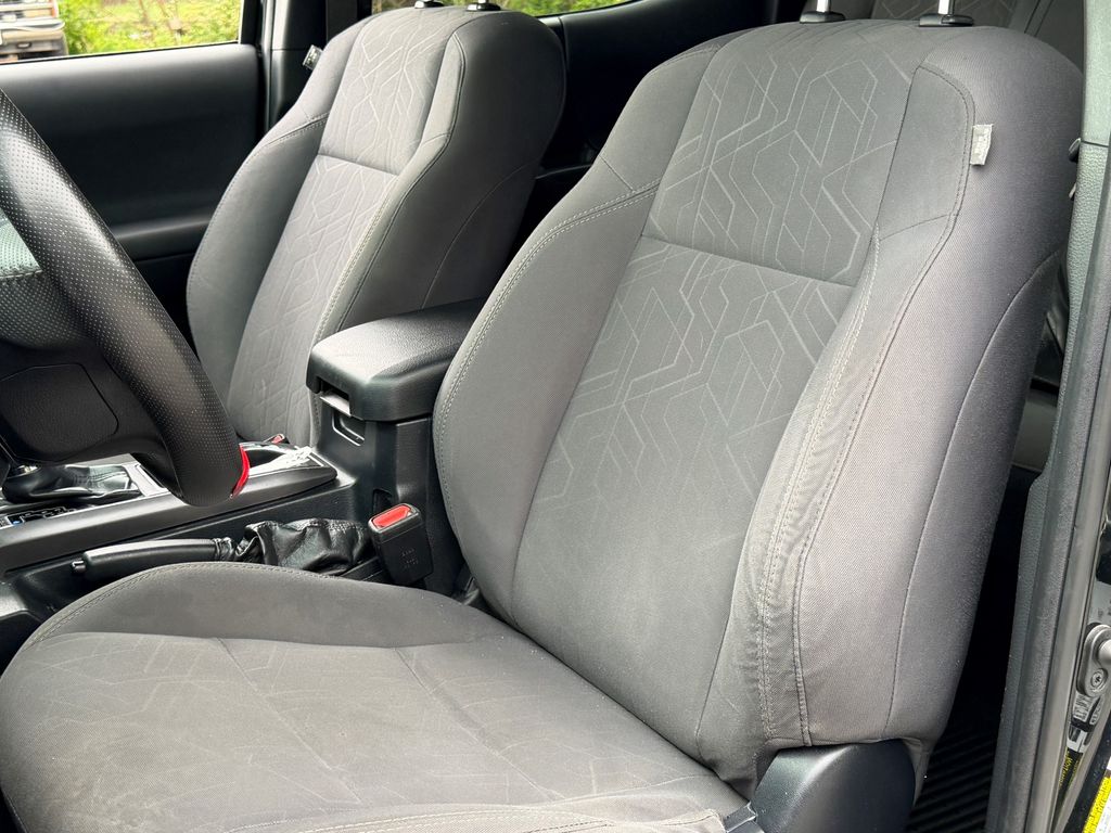 2019 Toyota Tacoma TRD Sport - Photo 21