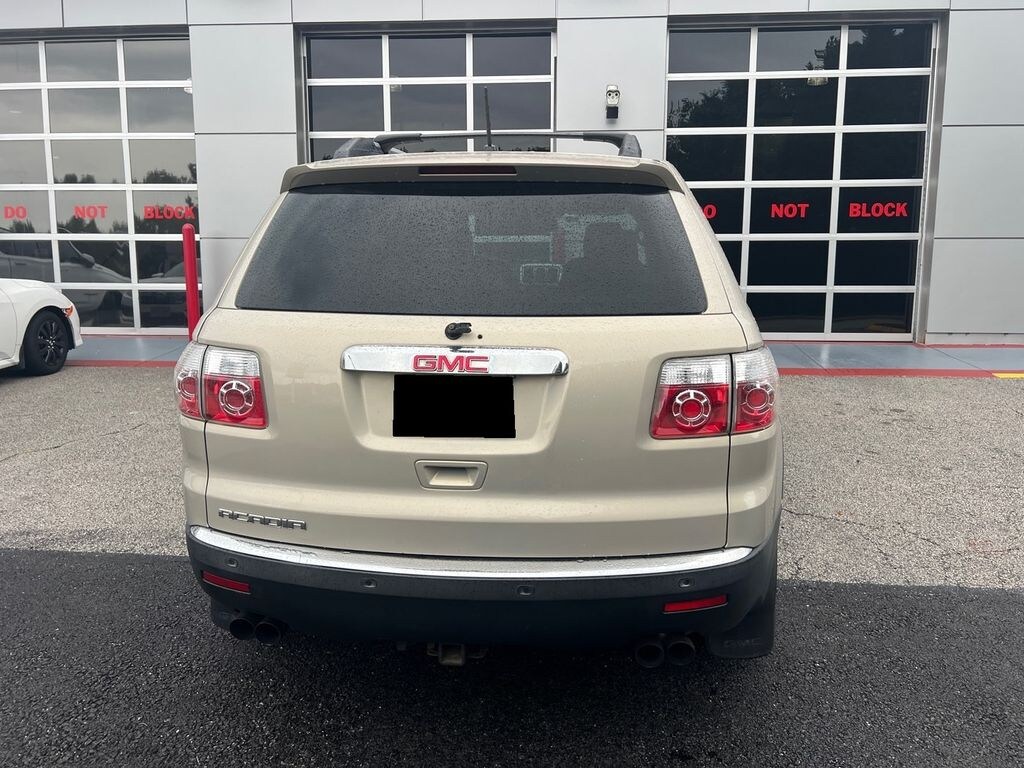 Used 2011 GMC Acadia SLT-1 SUV