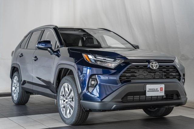 2025 Toyota RAV4 XLE Premium's photo