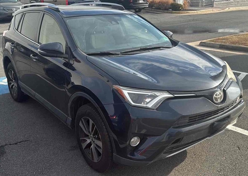 Used 2018 Toyota RAV4 XLE SUV