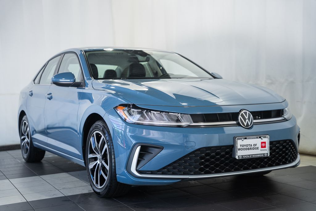 2025 Volkswagen Jetta 1.5T SE Auto SULEV's photo