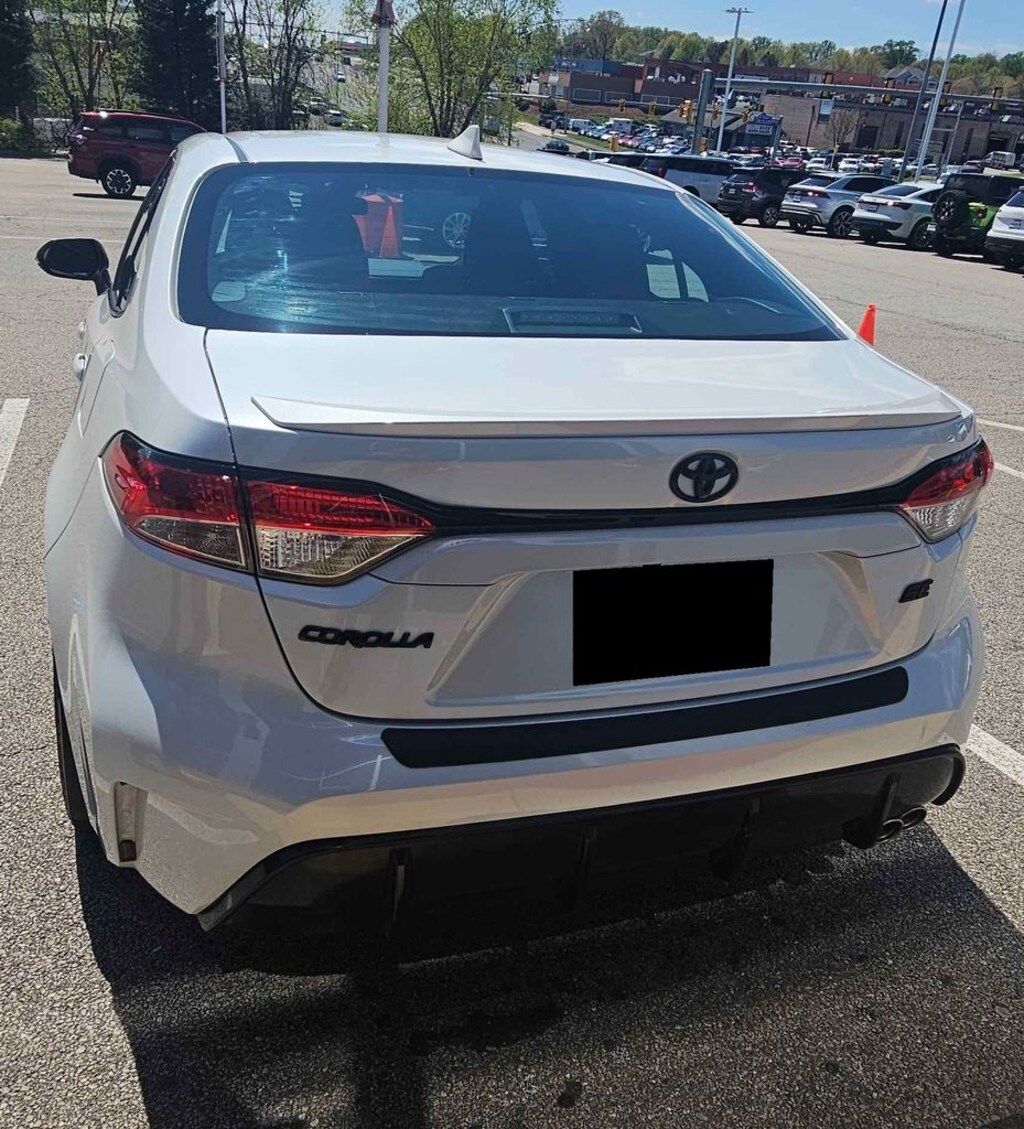 Used 2023 Toyota Corolla SE Sedan