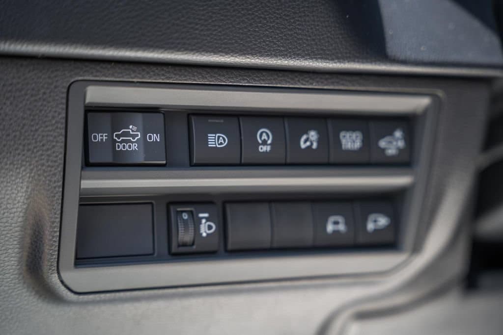 2026 Toyota Tundra SR5 - Photo 38