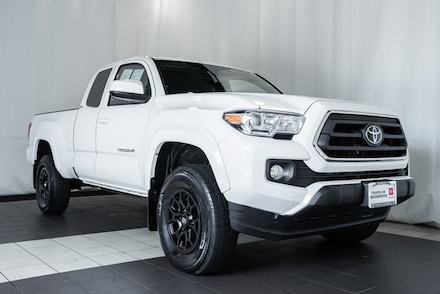 2022 Toyota Tacoma SR5 Truck