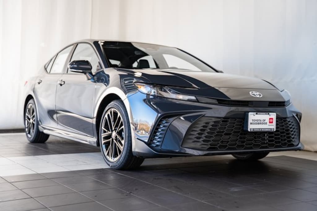 New 2026 Toyota Camry SE Sedan