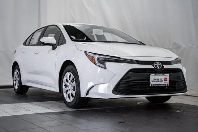 2026 Toyota Corolla LE's photo