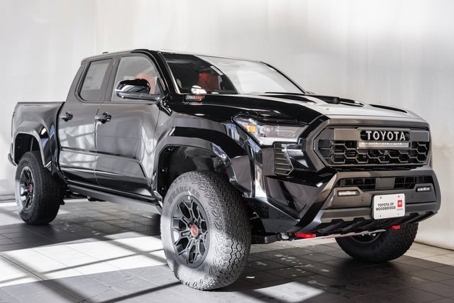 2025 Toyota Tacoma TRD Pro's photo