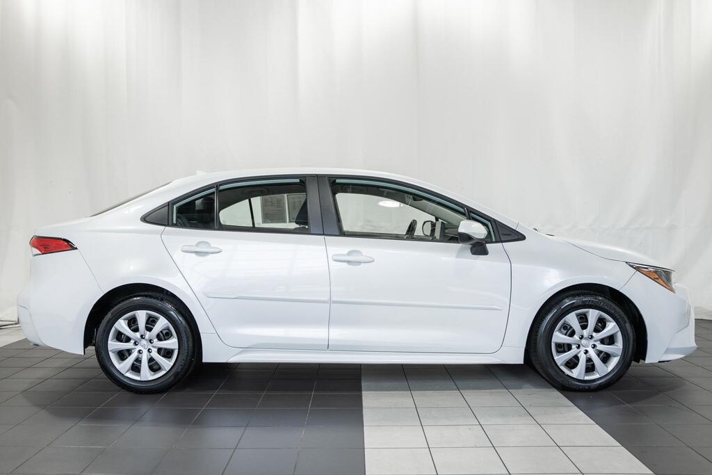 Certified 2025 Toyota Corolla LE Sedan