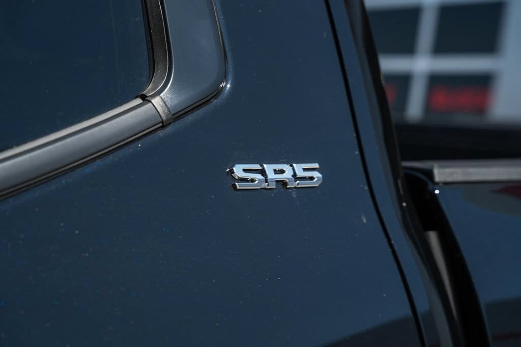 2026 Toyota Tundra SR5 - Photo 17