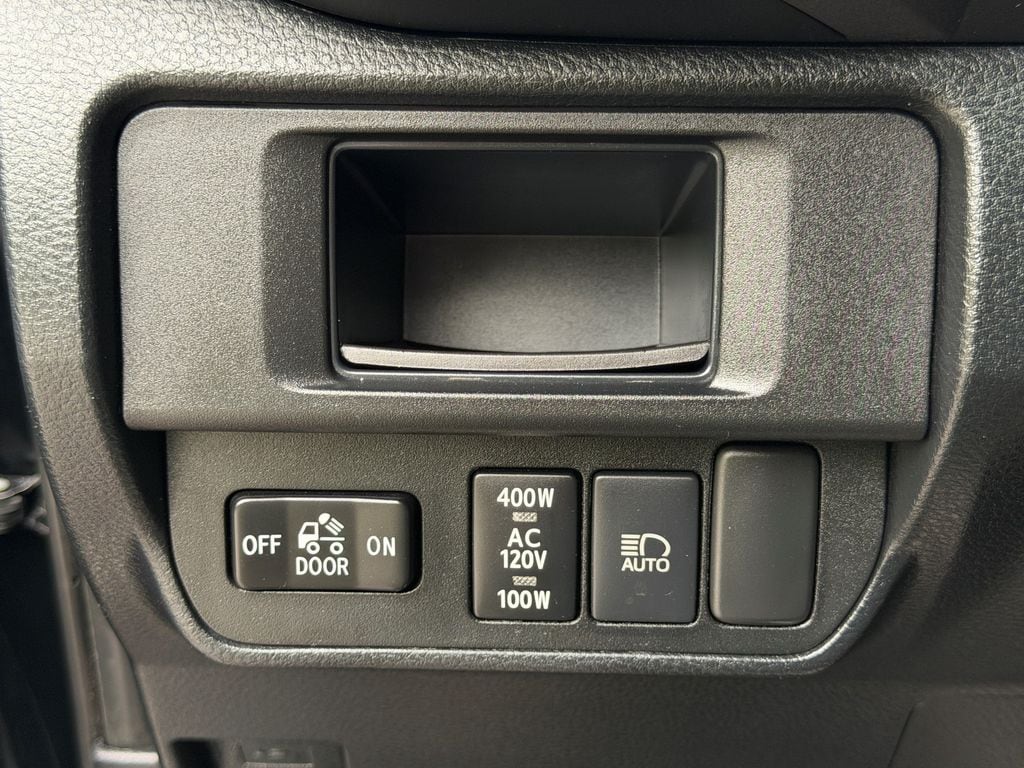 2019 Toyota Tacoma TRD Sport - Photo 32