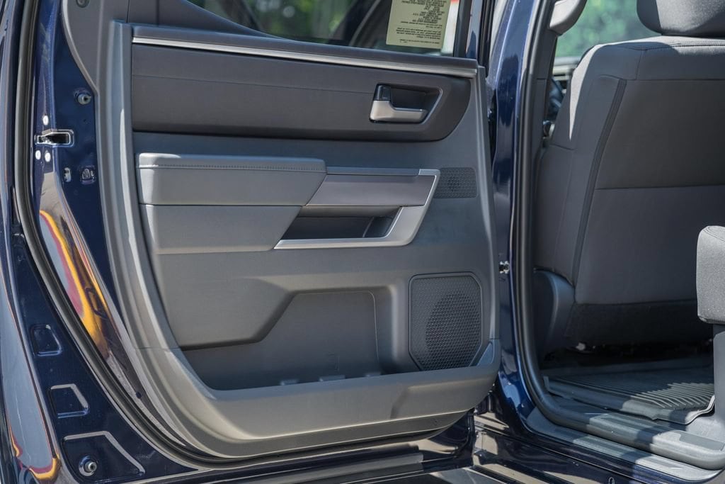 2026 Toyota Tundra SR5 - Photo 37