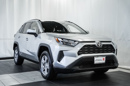 2025 Toyota RAV4 Hybrid XLE SUV