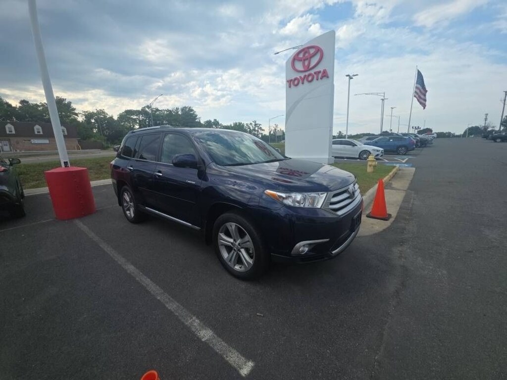 Used 2012 Toyota Highlander Limited SUV