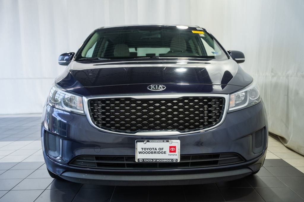 Used 2018 Kia Sedona LX with VIN KNDMB5C14J6405905 for sale in Woodbridge, VA