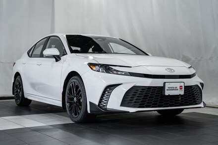 2025 Toyota Camry SE Sedan