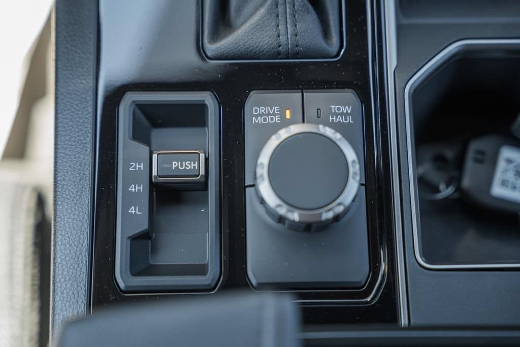2026 Toyota Tundra SR5 - Photo 26