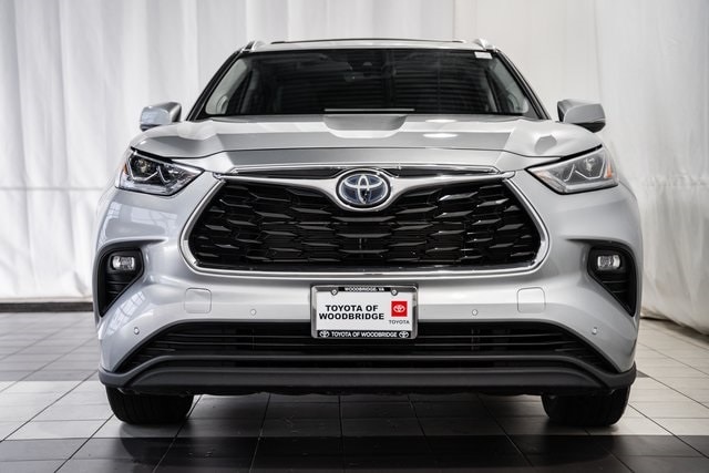 Used 2023 Toyota Highlander Limited with VIN 5TDXBRCH0PS580145 for sale in Frederick, MD
