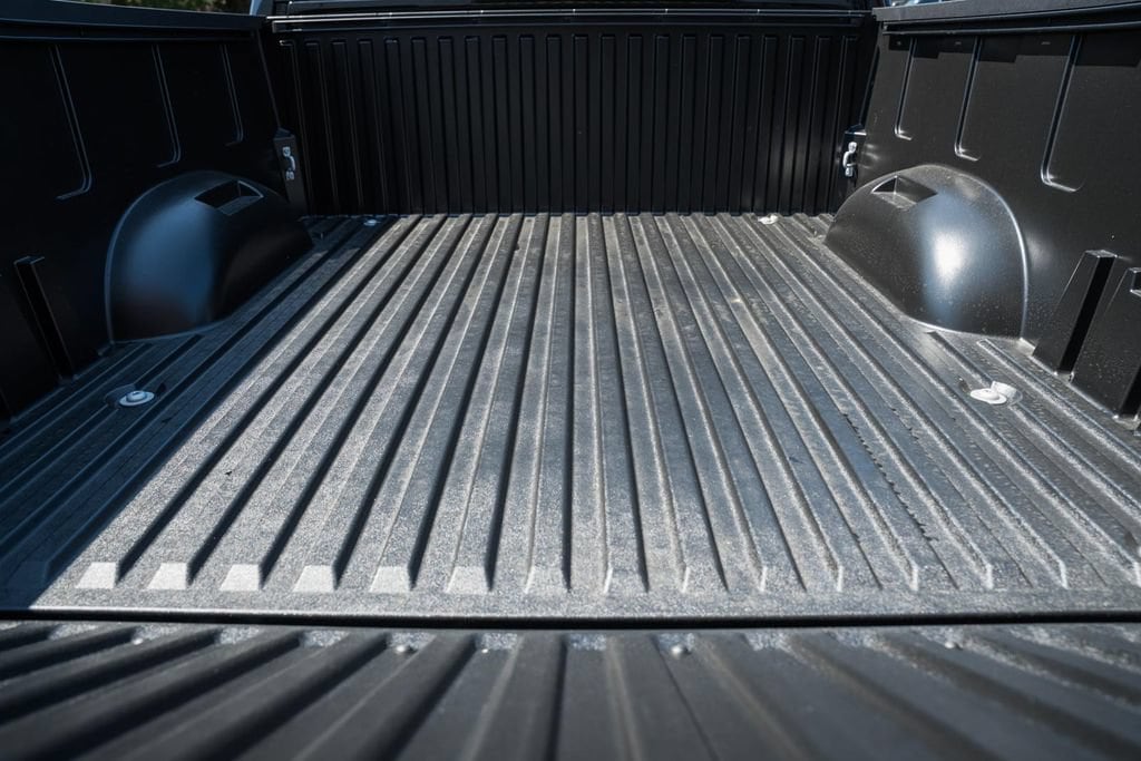 2026 Toyota Tundra SR5 - Photo 10