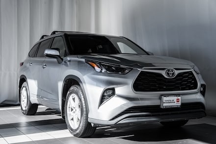 2022 Toyota Highlander LE SUV