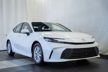 2025 Toyota Camry LE Sedan