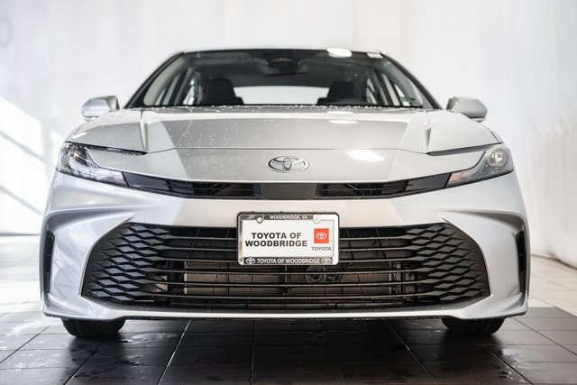 2026 Toyota Camry LE photo 2