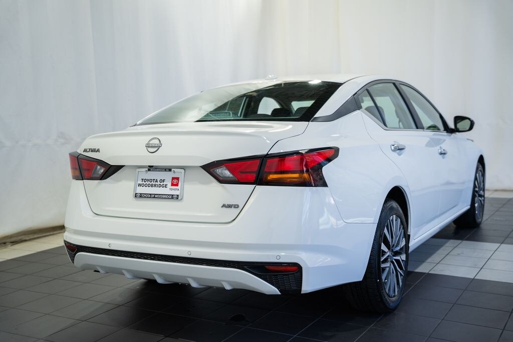 Used 2025 Nissan Altima 2.5 SV Sedan
