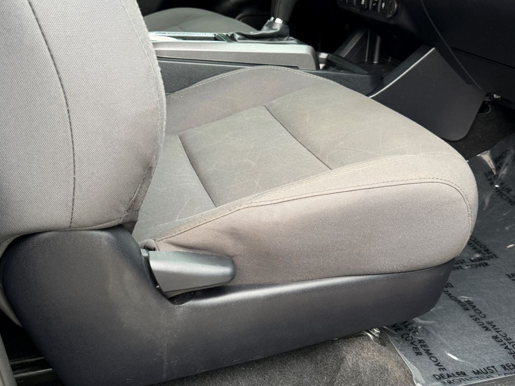 2019 Toyota Tacoma TRD Sport - Photo 8