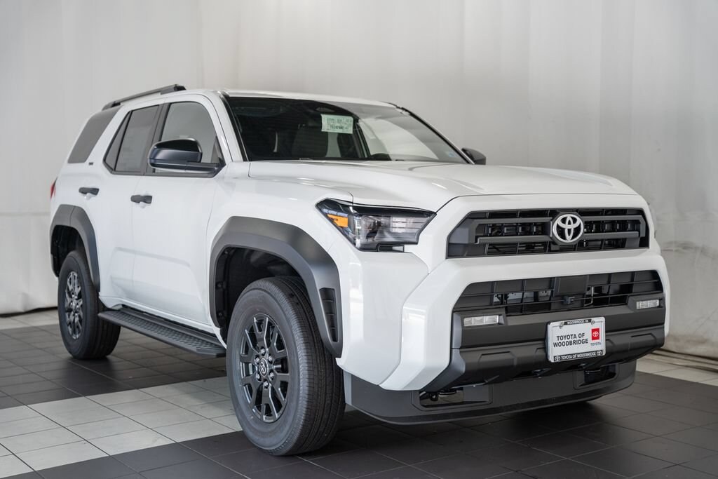 New 2026 Toyota 4Runner SR5 SUV