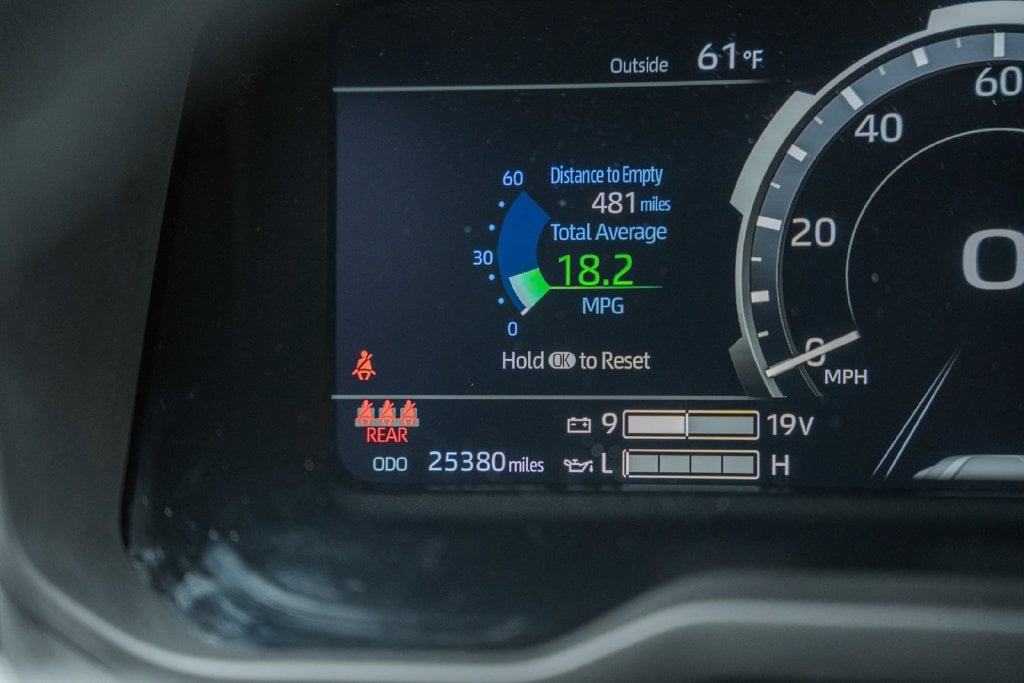 2025 Toyota Tundra Limited - Photo 23