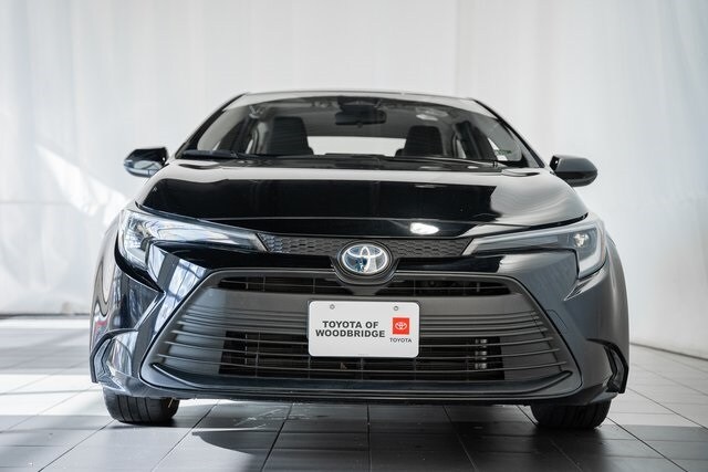 2023 Toyota Corolla SE XLE photo 2