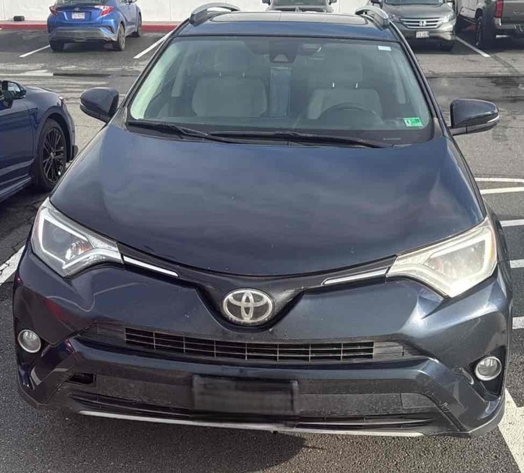 Used 2018 Toyota RAV4 XLE SUV