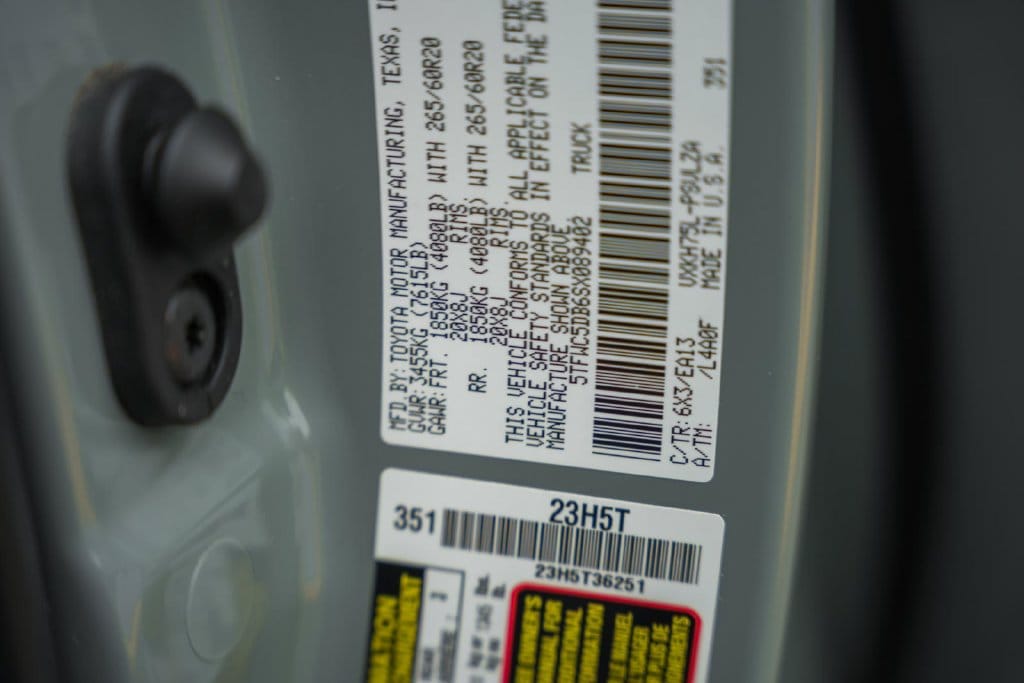 2025 Toyota Tundra Limited - Photo 21