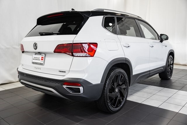 2024 Volkswagen Taos SE photo 4