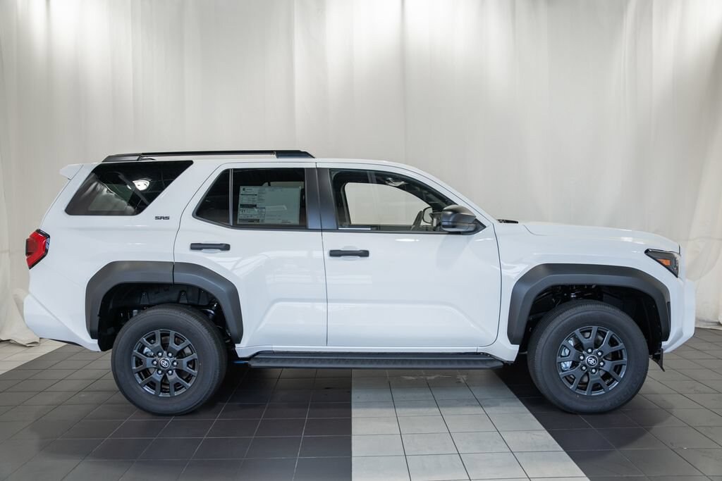 New 2026 Toyota 4Runner SR5 SUV