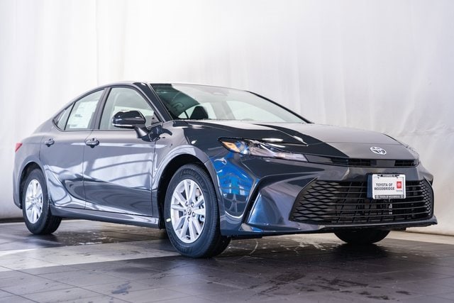2026 Toyota Camry LE's photo