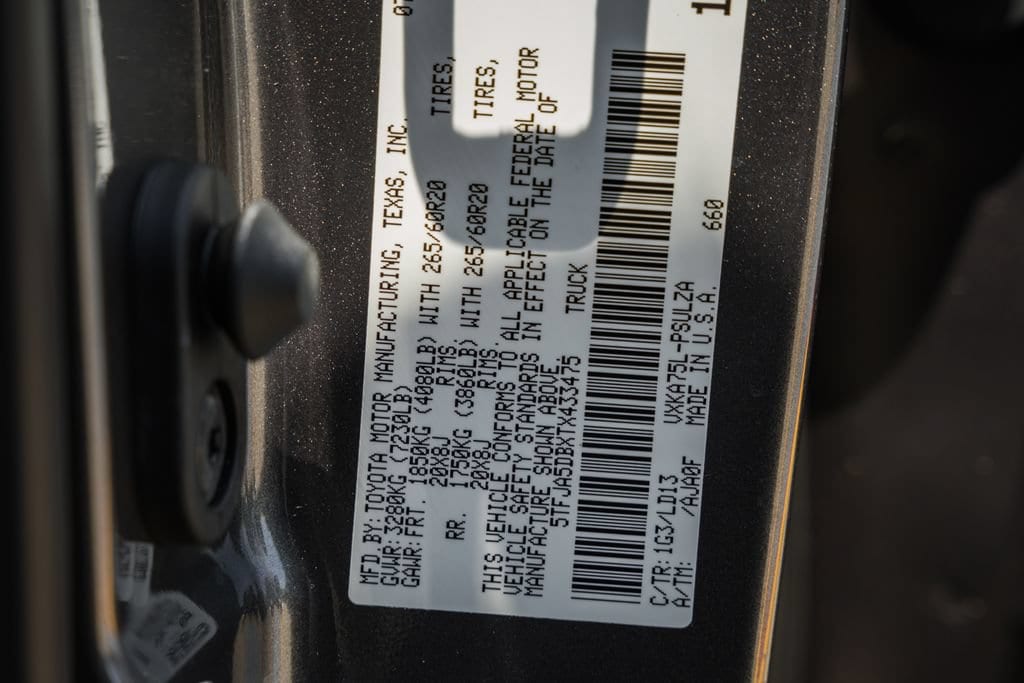 2026 Toyota Tundra Limited - Photo 42