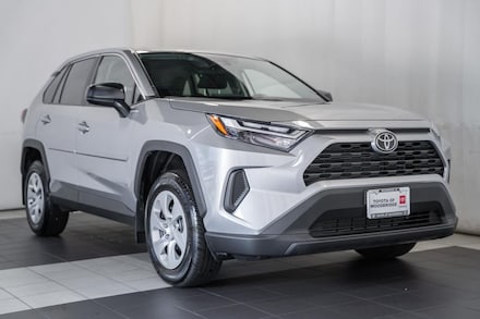 2025 Toyota RAV4 LE SUV