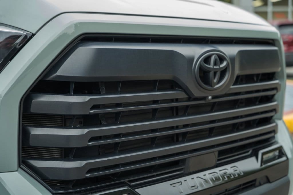 2025 Toyota Tundra Limited - Photo 10